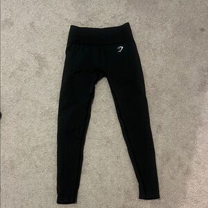 Black gymshark leggings